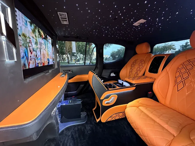 تويوتا لاند كروزر 2025